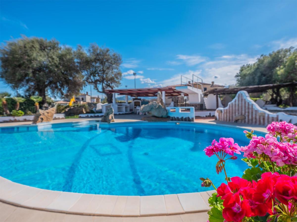 Sardinia Family Villas - Villa Mathilde With Private Pool Arzachena Extérieur photo