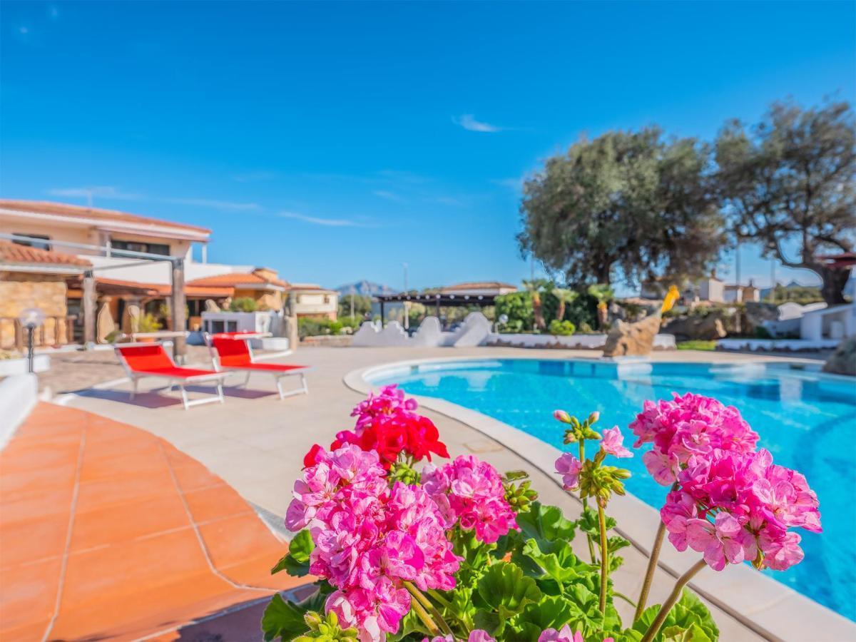Sardinia Family Villas - Villa Mathilde With Private Pool Arzachena Extérieur photo