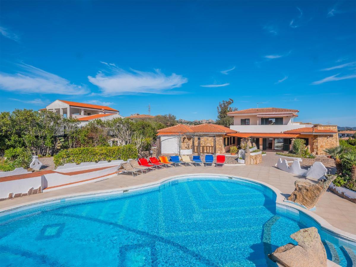 Sardinia Family Villas - Villa Mathilde With Private Pool Arzachena Extérieur photo